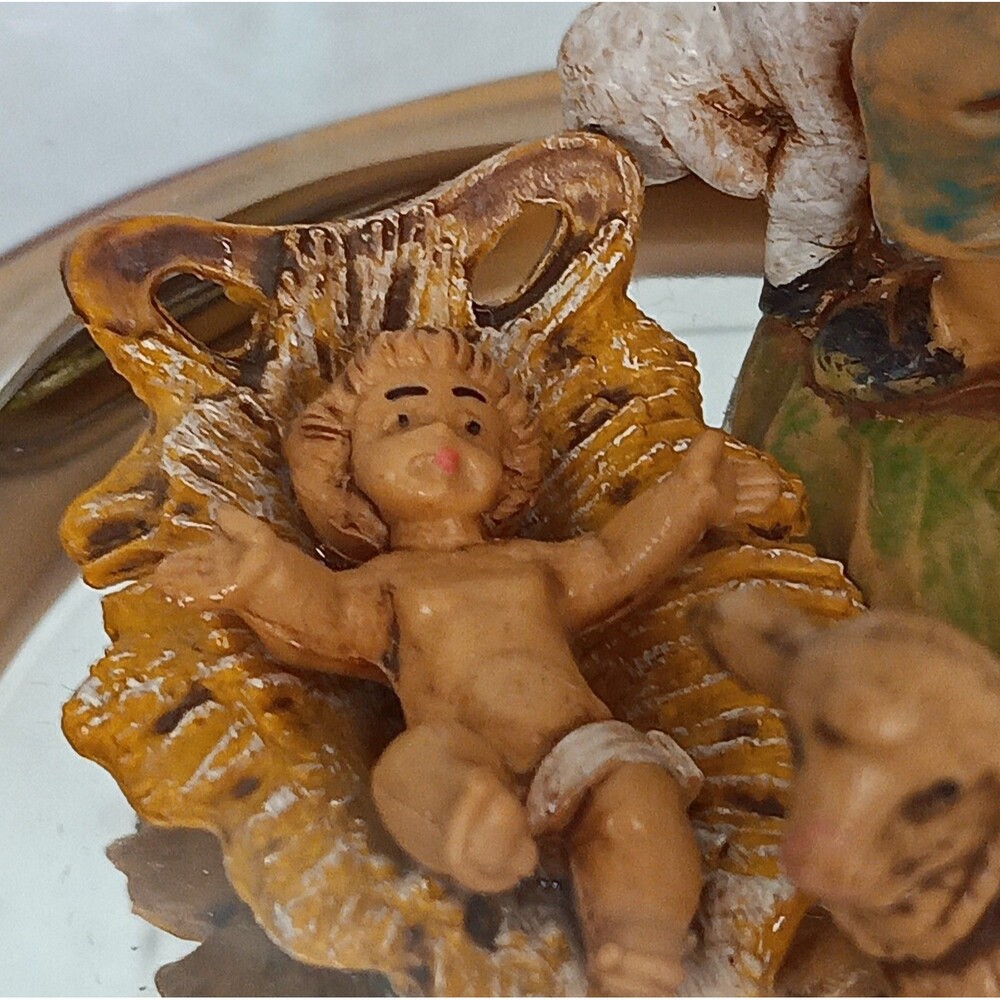 Vintage Fontanini Blown Glass Music Box Plays Little Drummer Boy #66114 - Picture 10 of 16
